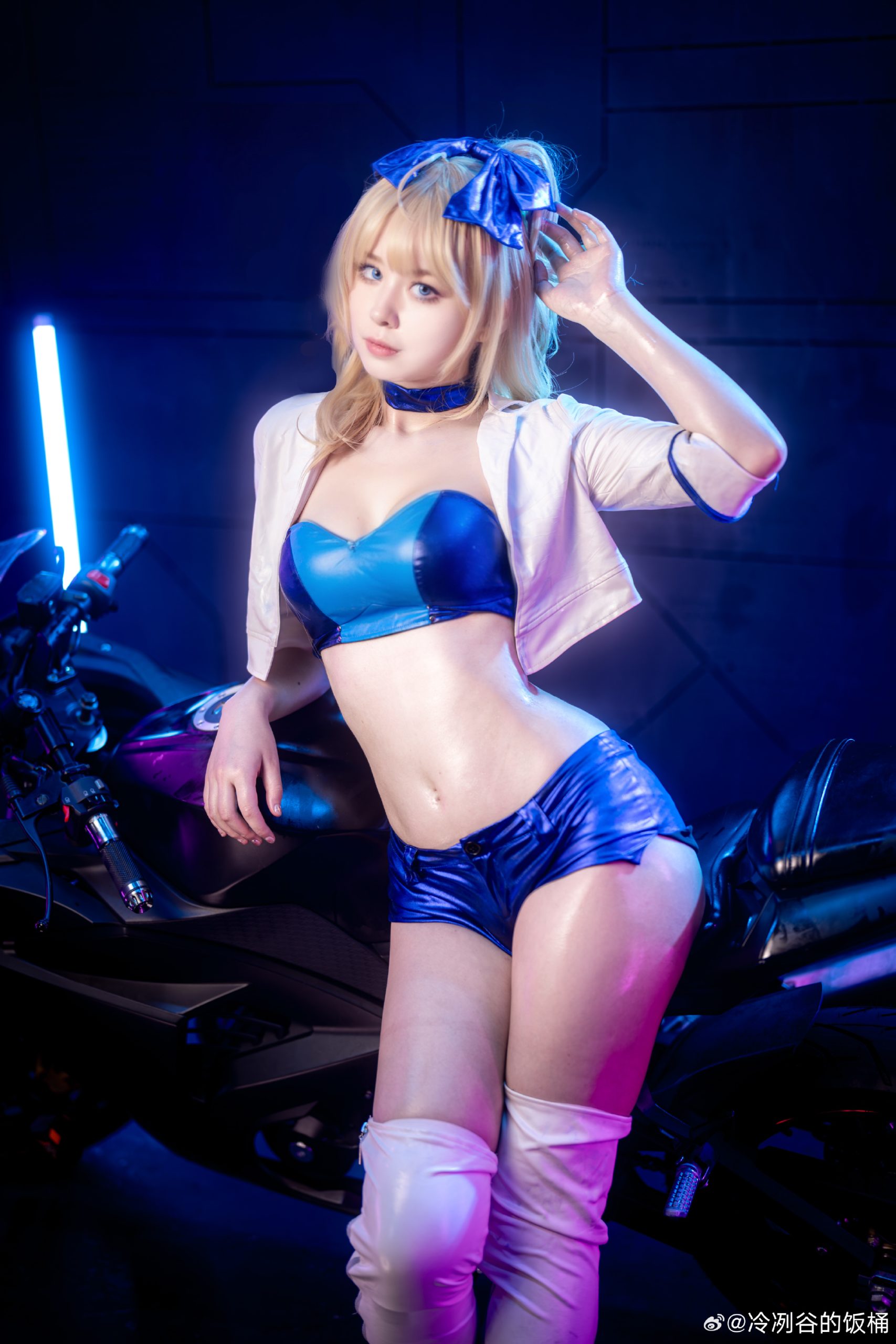 每天都不能忘记锻炼哦，御主。 FGO@冷冽谷的饭桶-次星岛