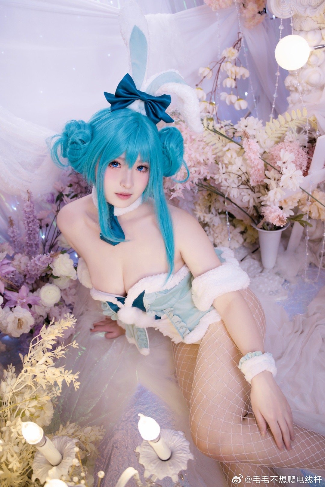 cosplay MIKU 来看看初音兔兔吧！ @毛毛不想爬电线杆-次星岛